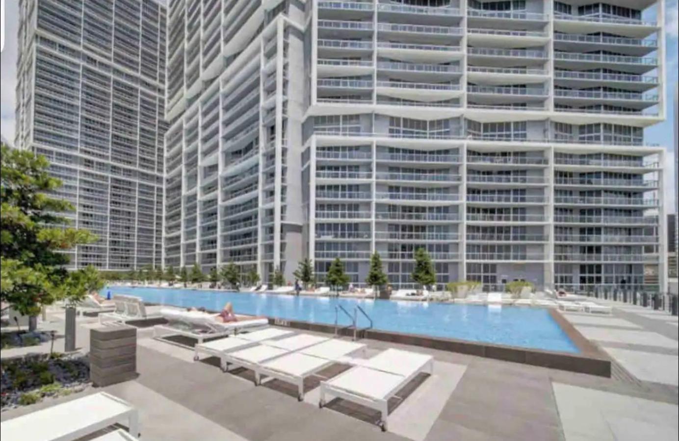 *W Icon Brickell- Luxury 2Br Highrise Corner Condo** Miami Extérieur photo