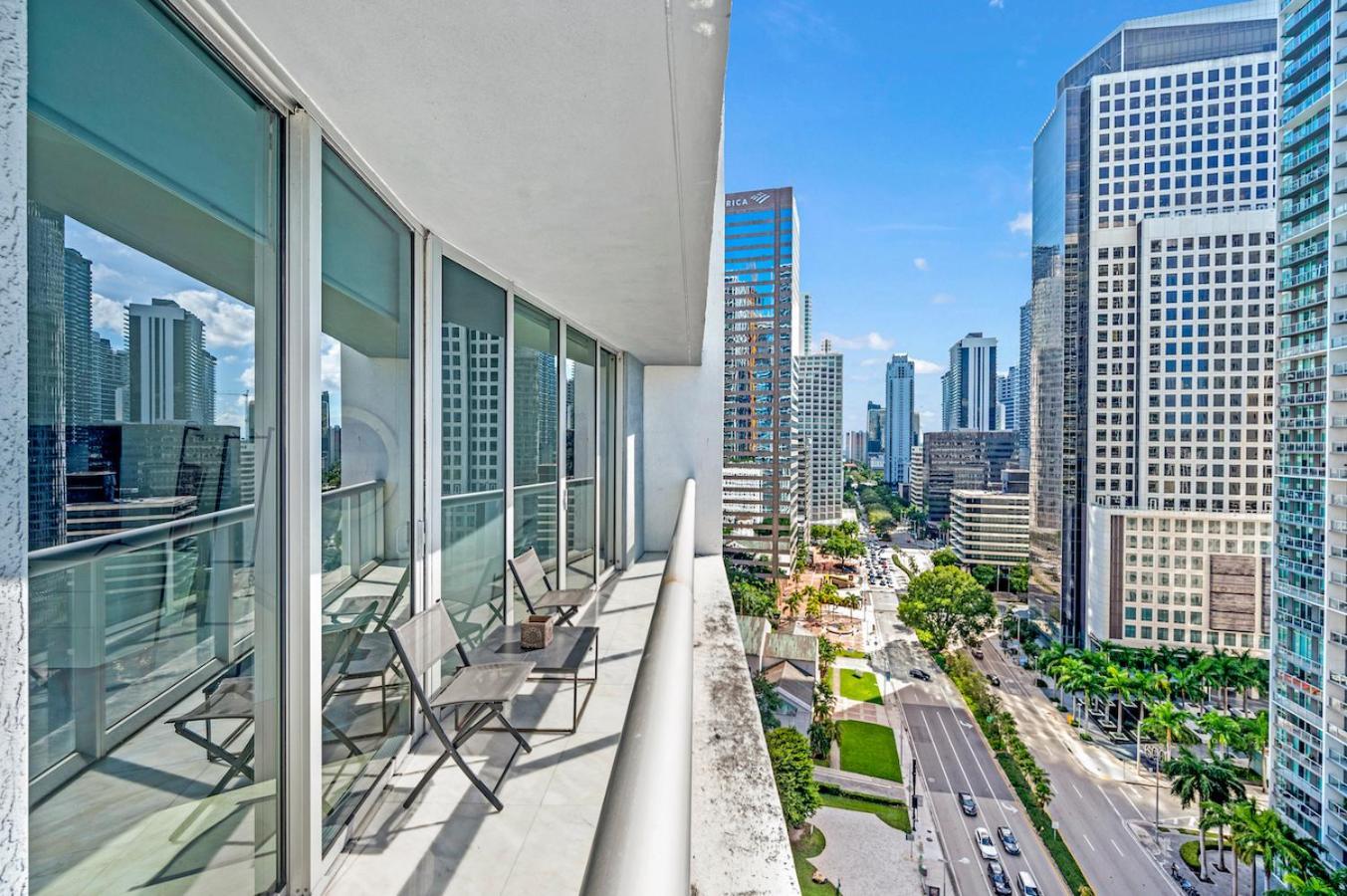 *W Icon Brickell- Luxury 2Br Highrise Corner Condo** Miami Extérieur photo
