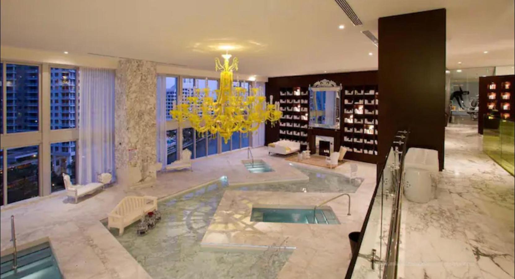 *W Icon Brickell- Luxury 2Br Highrise Corner Condo** Miami Extérieur photo