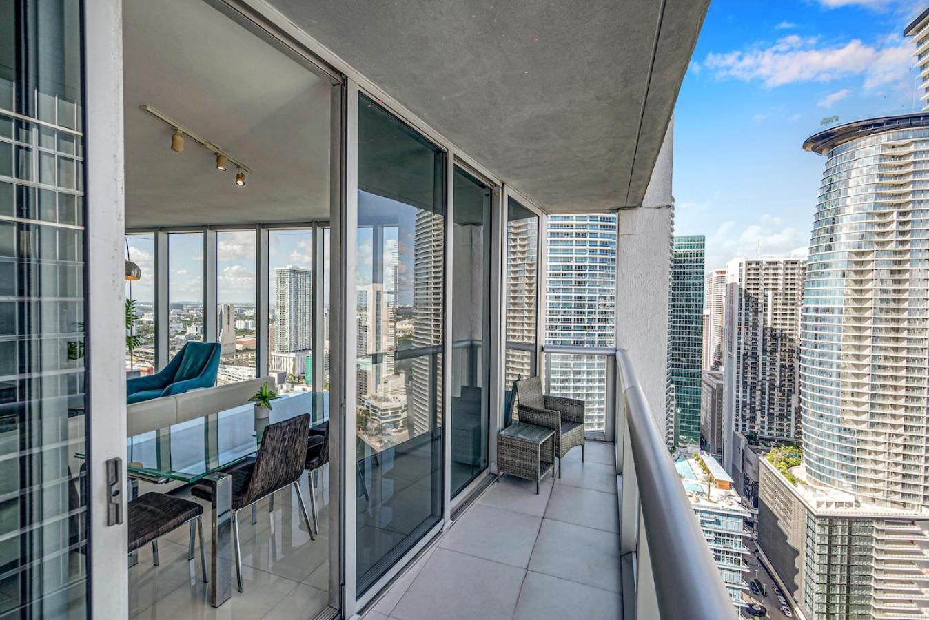 *W Icon Brickell- Luxury 2Br Highrise Corner Condo** Miami Extérieur photo